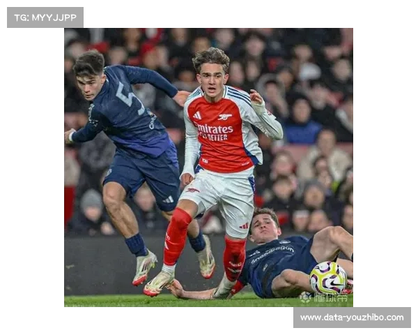 阿森纳3-0完胜布拉格斯拉维亚，追平122年零封纪录15岁小将道曼创欧冠最年轻登场纪录