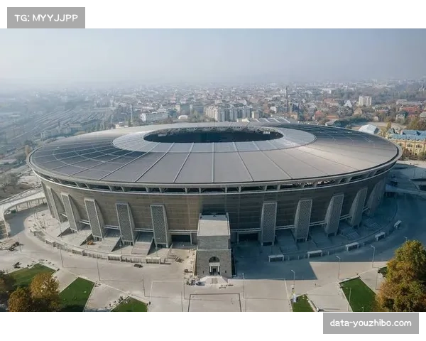 欧足联考察团结束对布达佩斯决赛场地准备工作的检查